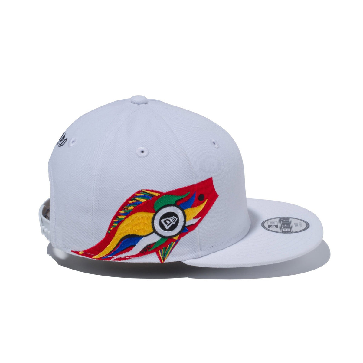 Youth 9FIFTY Taro Okamoto 岡本太郎 鯉のぼり ホワイト | ニューエラオンラインストア