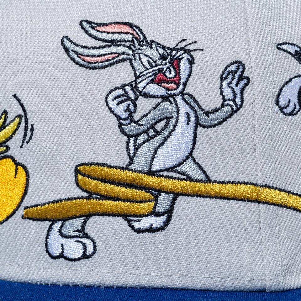 59FIFTY Looney Tunes マルチキャラクター ストーン ブルーバイザー - 14324561-700 | NEW ERA ニューエラ公式オンラインストア