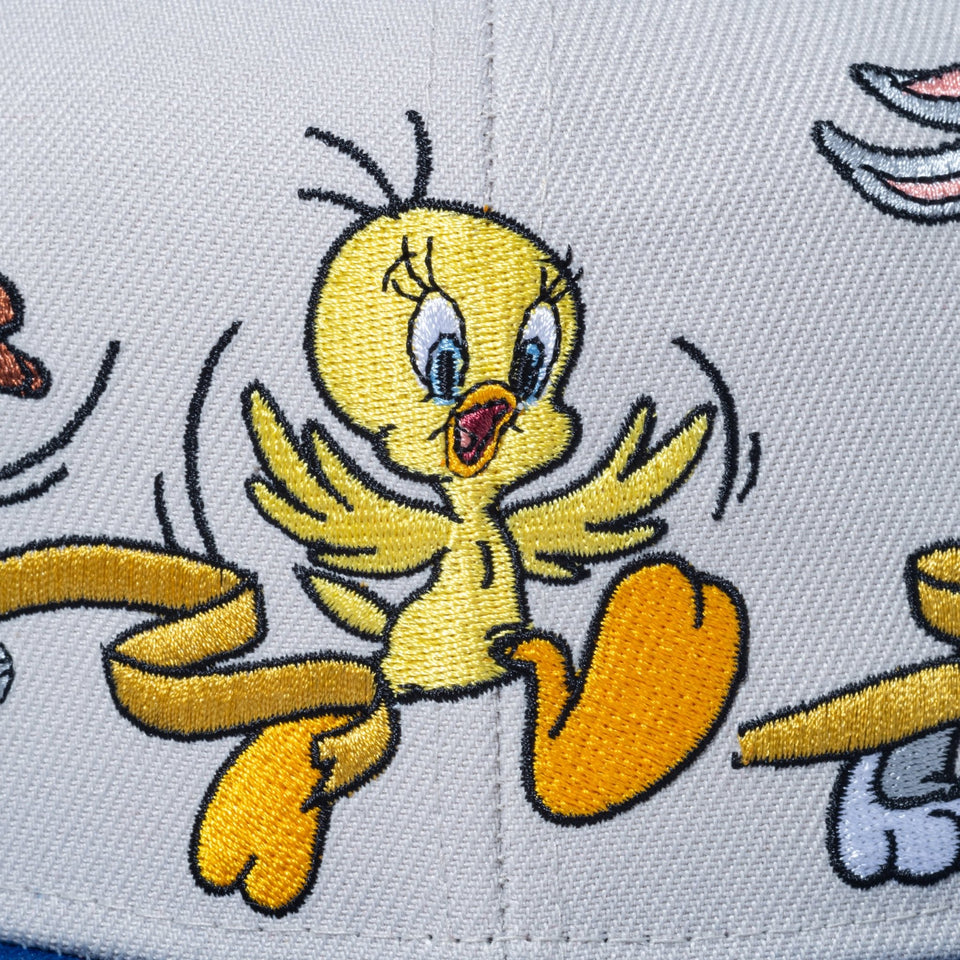 59FIFTY Looney Tunes マルチキャラクター ストーン ブルーバイザー - 14324561-700 | NEW ERA ニューエラ公式オンラインストア