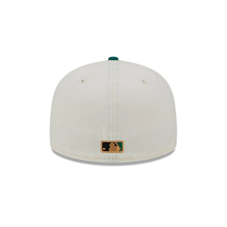 59FIFTY Camp オークランド・アスレチックス クロームホワイト グレーアンダーバイザー - 13743535-700 | NEW ERA ニューエラ公式オンラインストア