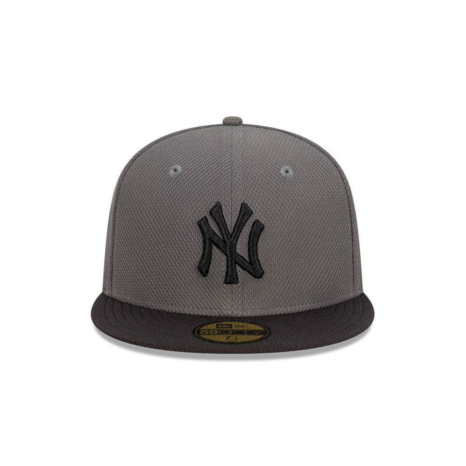 59FIFTY Diamond Era Storm 2-Tone ニューヨーク・ヤンキース グラファイト グレーアンダーバイザー - 13518096-700 | NEW ERA ニューエラ公式オンラインストア