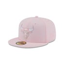 59FIFTY Fantasy シカゴ・ブルズ ピンク グレーアンダーバイザー - 13506411-700 | NEW ERA ニューエラ公式オンラインストア