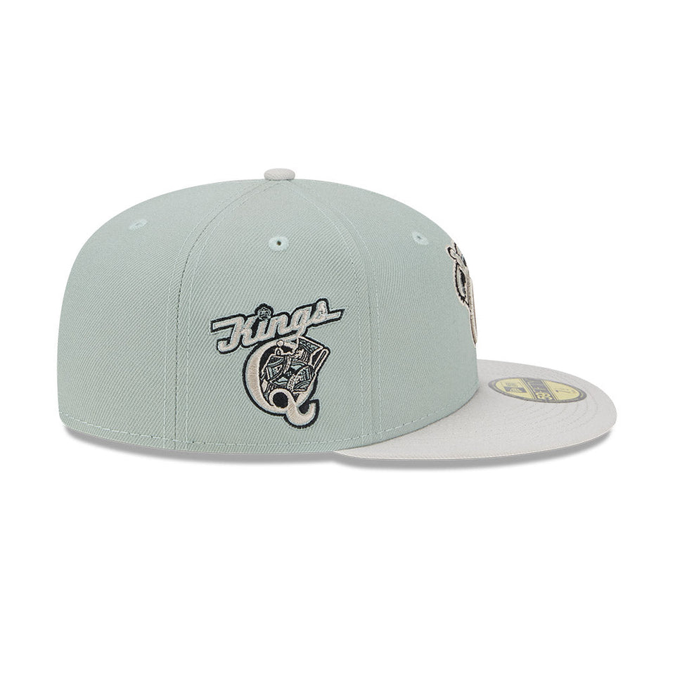 59FIFTY Hometown Roots クイーンズ・キングス ストーングリーン グレーアンダーバイザー - 13555056-700 | NEW ERA ニューエラ公式オンラインストア