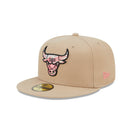 59FIFTY NBA Team Neon シカゴ・ブルズ ベージュ レッドアンダーバイザー - 13512114-700 | NEW ERA ニューエラ公式オンラインストア