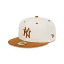 59FIFTY Peanut Butter ニューヨーク・ヤンキース クロームホワイト キャメルバイザー - 13366485-700 | NEW ERA ニューエラ公式オンラインストア