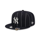 9FIFTY MLB Pinstripe Visor Clip ニューヨーク・ヤンキース ネイビー ケリーアンダーバイザー - 13743477-OSFM | NEW ERA ニューエラ公式オンラインストア