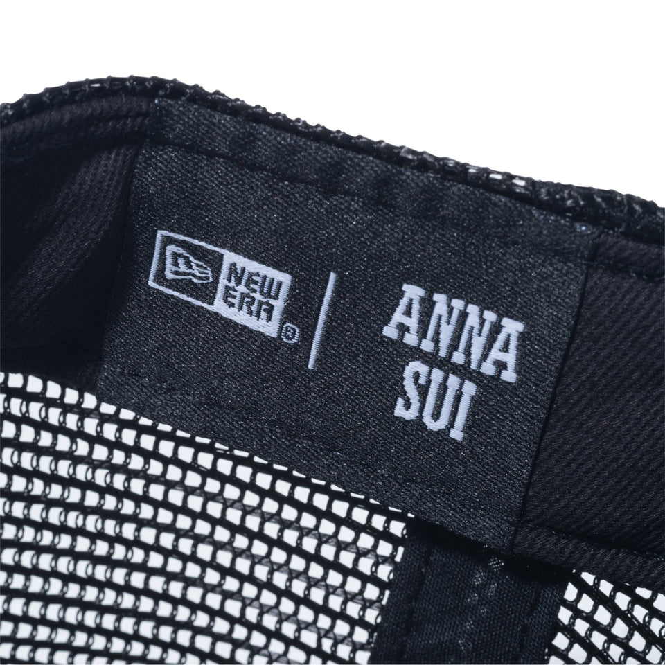 9FORTY A-Frame トラッカー ANNA SUI アナ スイ バタフライパッチ ホワイト/ブラック - 14124538-OSFM | NEW ERA ニューエラ公式オンラインストア