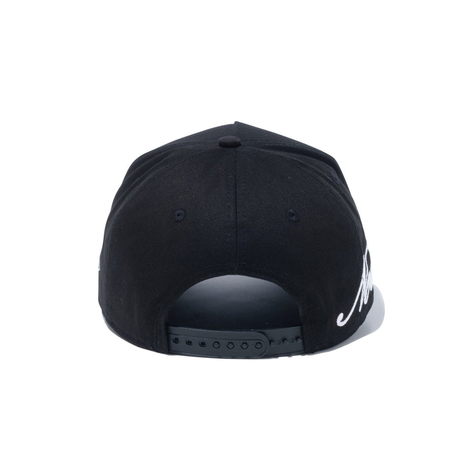 9FORTY A-Frame Essential エッセンシャル Script Logo スクリプトロゴ ブラック - 14109752-OSFM | NEW ERA ニューエラ公式オンラインストア