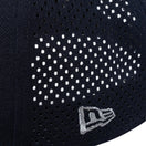 【ゴルフ】 9FORTY A-Frame Laser Perforated サークルロゴ ネイビー × スノーホワイト/グレートーン - 13517970-OSFM | NEW ERA ニューエラ公式オンラインストア