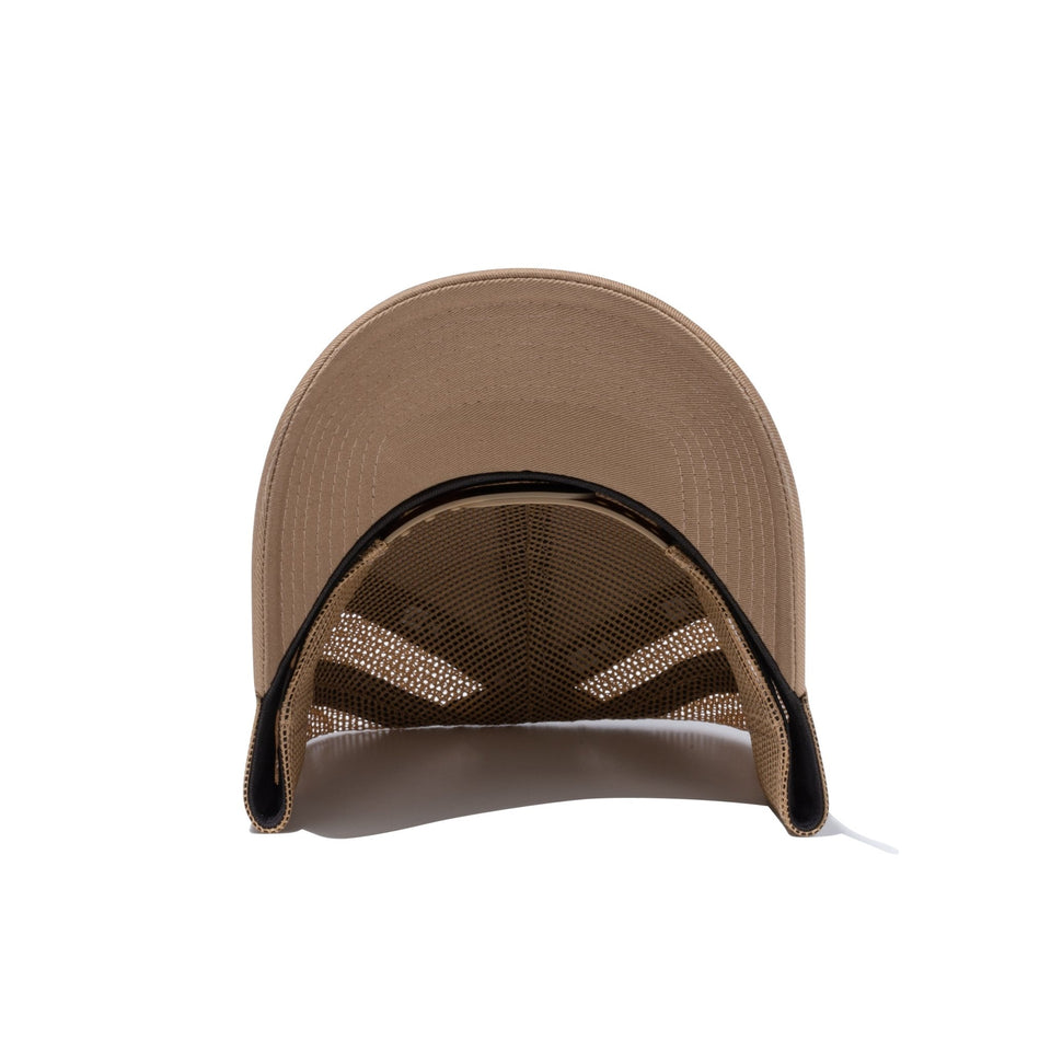 9FORTY A-Frame トラッカー Leather Patch ボックスロゴ カーキ - 13515924-OSFM | NEW ERA ニューエラ公式オンラインストア