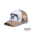 9FORTY A-Frame トラッカー Peanuts NEW YORK CITY ジョー・クール 王冠 カーキ - 13073327-OSFM | NEW ERA ニューエラ公式オンラインストア