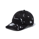 9TWENTY Splash Embroidery スプラッシュエンブロイダリー スクリプトロゴ ブラック × スノーホワイト - 13516045-OSFM | NEW ERA ニューエラ公式オンラインストア