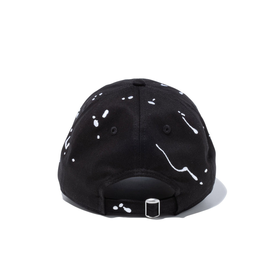 9TWENTY Splash Embroidery スプラッシュエンブロイダリー スクリプトロゴ ブラック × スノーホワイト - 13516045-OSFM | NEW ERA ニューエラ公式オンラインストア