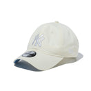 9TWENTY White Collection ニューヨーク・ヤンキース ホワイト × ホワイト ライトブルーアンダーバイザー - 13542610-OSFM | NEW ERA ニューエラ公式オンラインストア