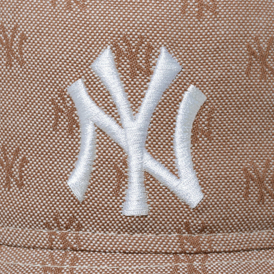 Bucket01 MLB Jacquard ニューヨーク・ヤンキース ベージュ - 13515807-SM | NEW ERA ニューエラ公式オンラインストア