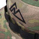 アドベンチャー CORDURA MULTICAM Mountain Initial Logo ベルクロワッペン【ニューエラアウトドア】 - 13516208-SM | NEW ERA ニューエラ公式オンラインストア