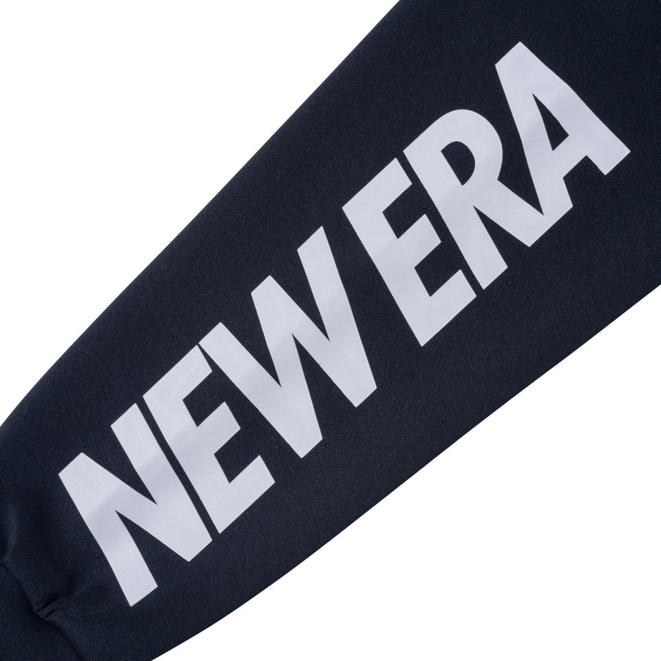 【NEW ERA】ウォームアップジャケット ワードマーク ブラック × ホワイト