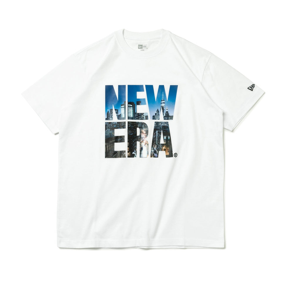 半袖 パフォーマンス Tシャツ The City Lights スクエアロゴ ホワイト レギュラーフィット - 13516708-S | NEW ERA ニューエラ公式オンラインストア