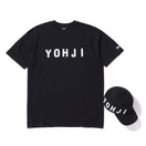 半袖 コットン Tシャツ Yohji Yamamoto SS22 ブロックフォント ブラック レギュラーフィット - 13281114-S | NEW ERA ニューエラ公式オンラインストア