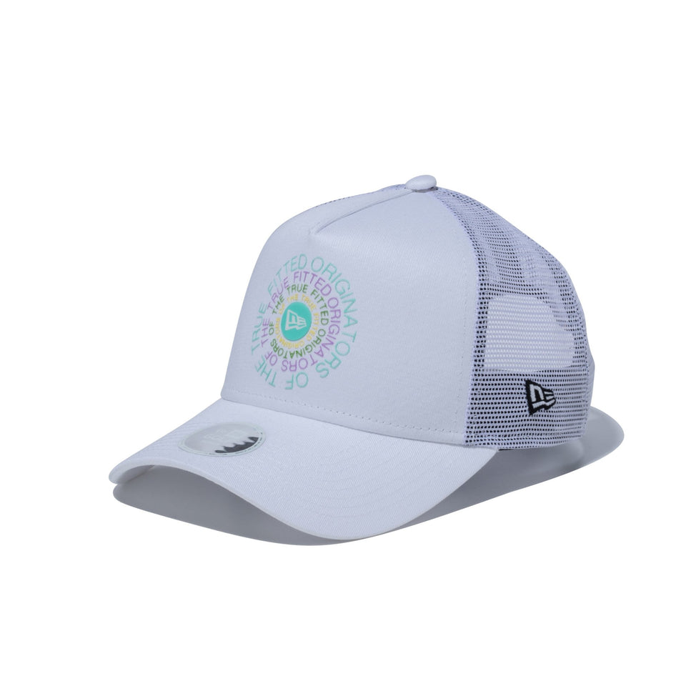 【ゴルフ】WOMEN'S 9FORTY A-Frame トラッカー ロングバイザー Circle OOTTF ホワイト - 13517812-OSFM | NEW ERA ニューエラ公式オンラインストア