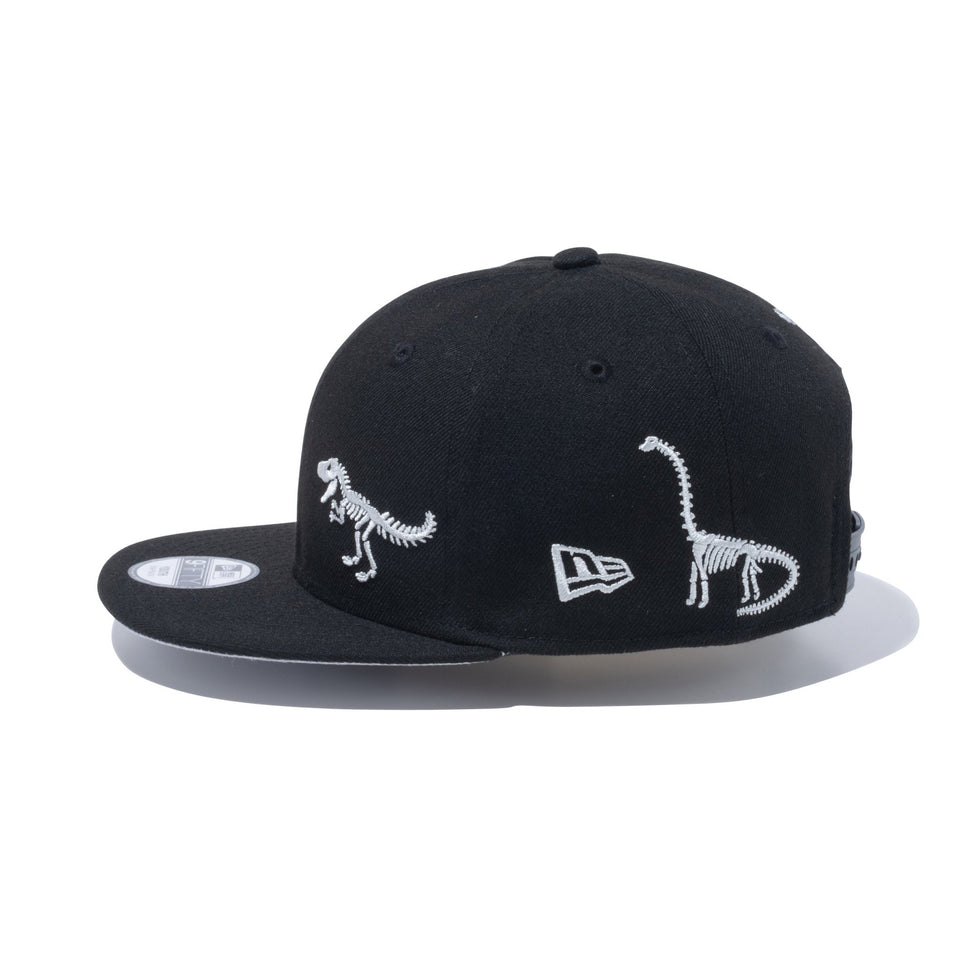 Youth 9FIFTY Dinosaur オールオーバー ブラック | ニューエラ